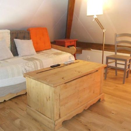 Saint-Prix  Les Pins - Maison Avec Parking Ferme Et Jardin Commun Au Calme מראה חיצוני תמונה